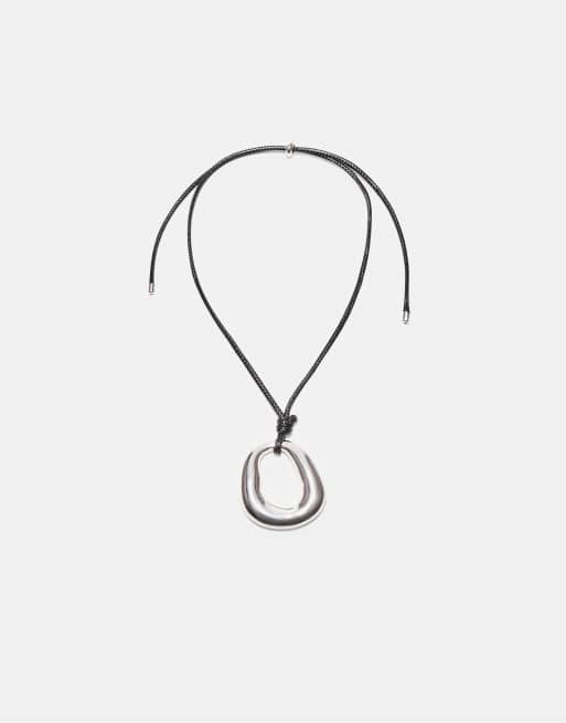 Stradivarius – Kordelhalskette mit Anhänger in Grau, 4 von 4
