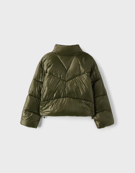 Stradivarius kort jacka med hög krage och vaddering i khaki, 7 av 7