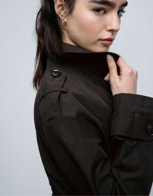 Stradivarius - Kort og dobbeltradet sort trenchcoat, 4 af 4