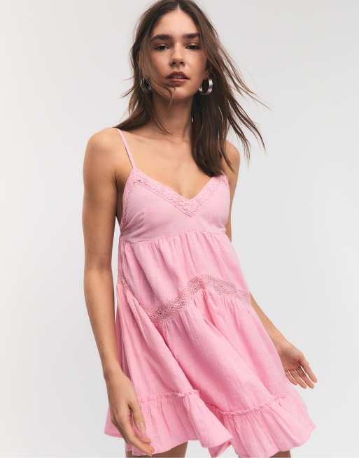 Stradivarius - Korte jurk met kanten detail in bubblegum roze, 2 van 4