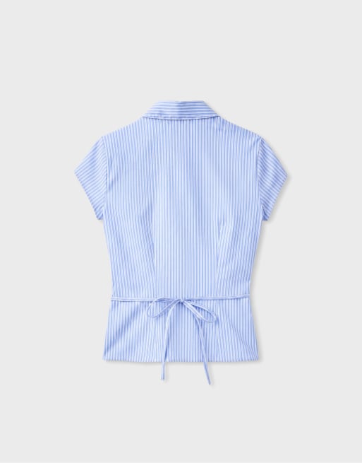 Stradivarius kortærmet skjorte med underbust i himmelblå, 7 af 7