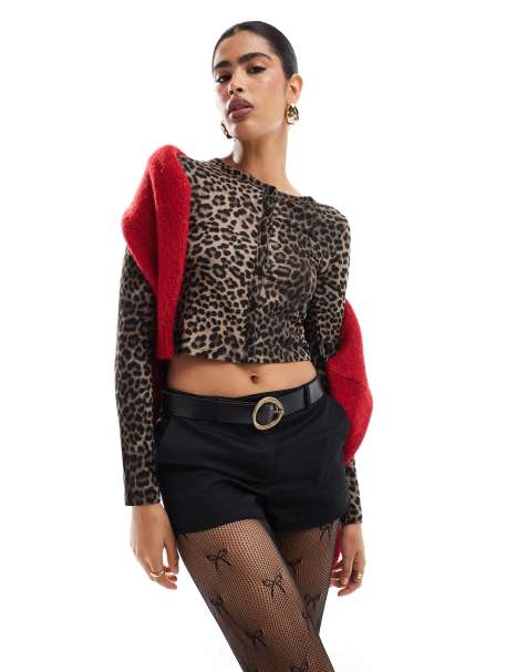 Stradivarius – Kurz geschnittene Strickjacke mit Leopardenmuster - view 1