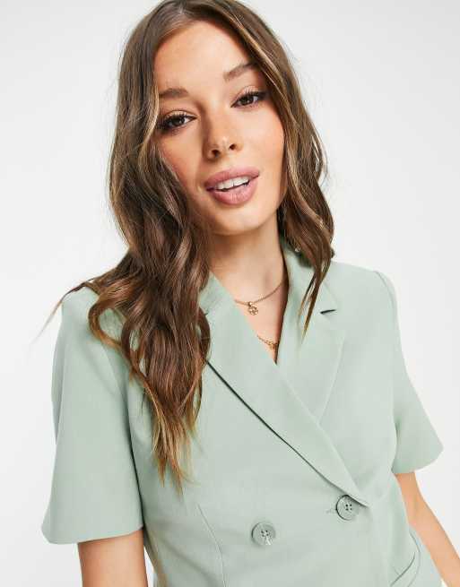 Stradivarius – Kurzärmliger Blazer mit kurzem Schnitt in Salbeigrün, 3 von 4