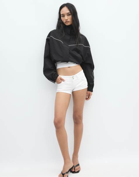 Stradivarius kurze technische Jacke in Schwarz - view 1