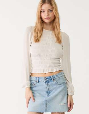 Stradivarius - Kurzer Jeansrock aus blauem Denim