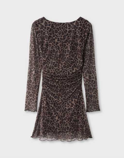 Stradivarius – Kurzes, gemustertes Kleid aus Tüll in Mittelbeige, 7 von 7