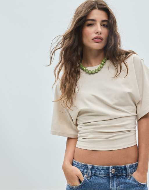 Stradivarius kurzes T-Shirt mit Kimonoärmeln in Stone, 2 von 7