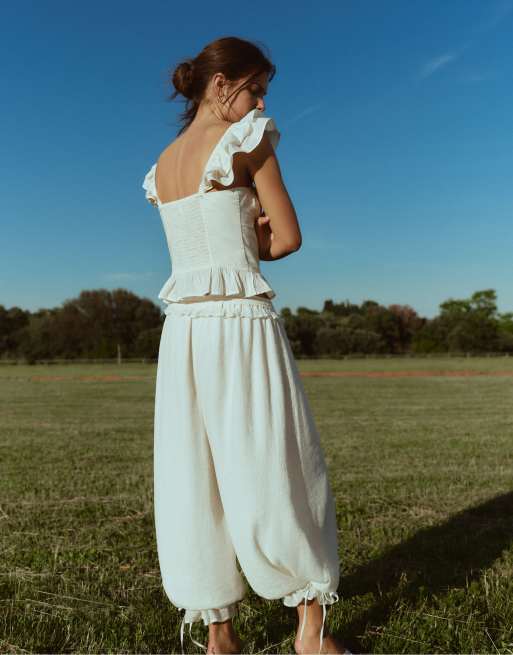 Stradivarius Lace sarouel trousers in ecru, 4 of 4