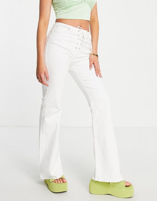 https://images.asos-media.com/products/stradivarius-lace-up-flare-jean-in-white/203065509-4?$n_550w$&wid=550&fit=constrain