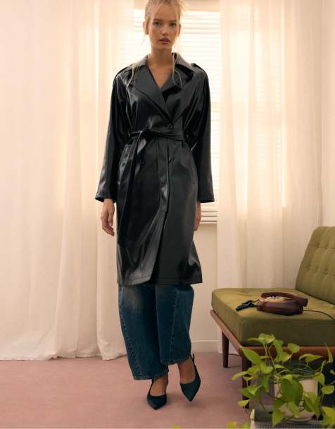 Stradivarius lång trenchcoat i läderimitation, svart - view 1