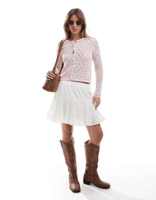 Stradivarius - Langärmlige Strickjacke aus Feinstrick in Rosa