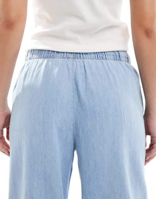 Stradivarius lange Jeanshose in Hellblau, 4 von 5