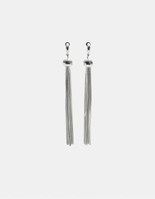 Stradivarius - Lange Ohrringe in Grau mit Quaste aus Metall