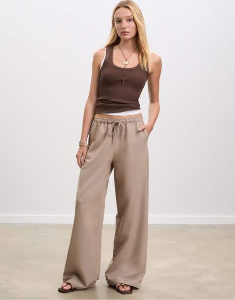 Stradivarius - Lange, soepelvallende nette broek in crème - view 1