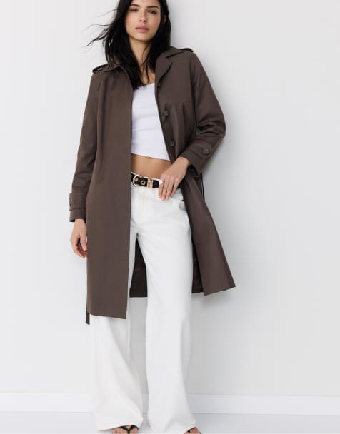 Stradivarius - Lange trenchcoat met enkele rij knopen in bruin - view 1