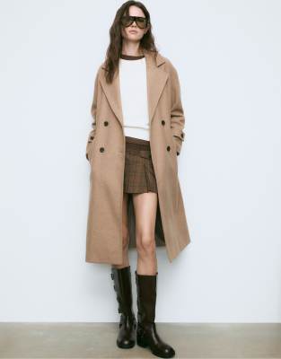 Stradivarius - Langer Oversize-Mantel in Camel-Brown