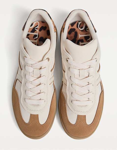 Stradivarius – Lässige Sneaker mit Print in Combined - view 1
