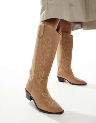 Stradivarius leather cowboy boot in beige-Neutral