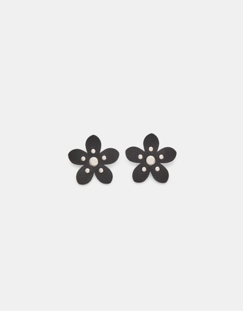 Stradivarius Leather effect flower earrings in black - view 1