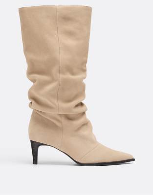 Heeled 4