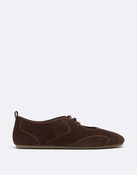 Stradivarius Leather sneaker-ballerinas with elastic strap in brown - view 1