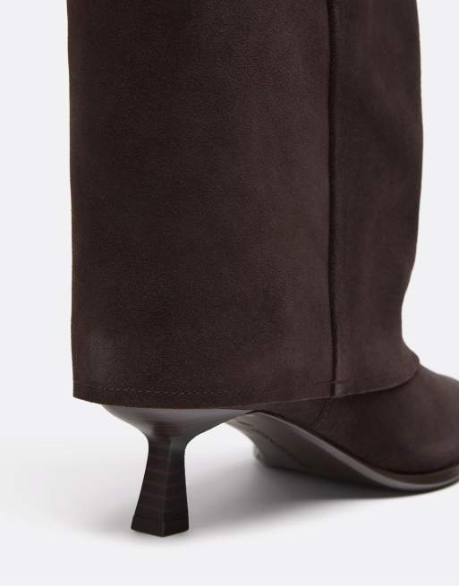 Stradivarius Leder-Stiefel mit Kitten-Heel in Braun, 4 von 4