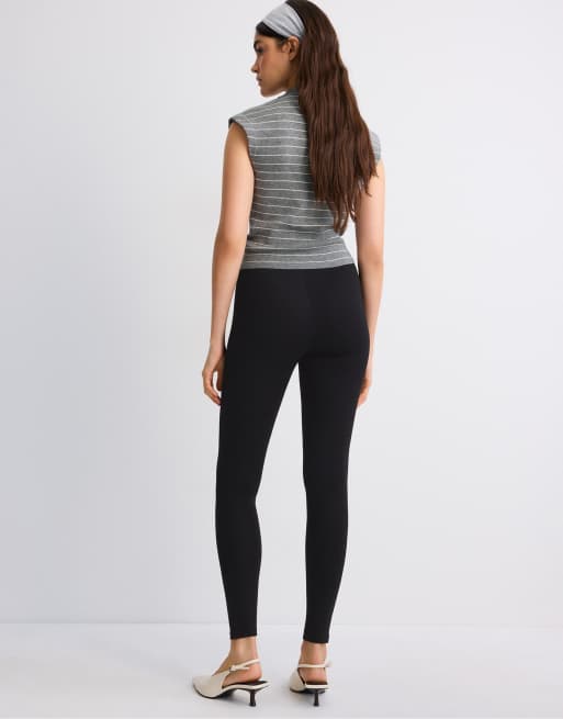 Stradivarius leggings in maglia nere, 3 di 7