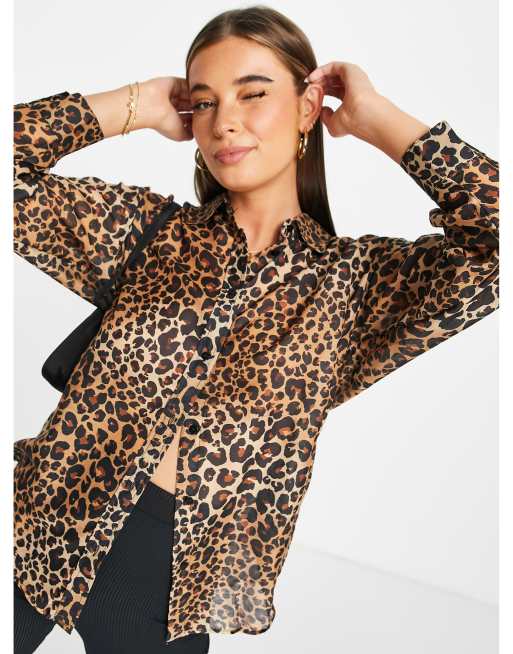 Stradivarius – Leopardmönstrad skjorta