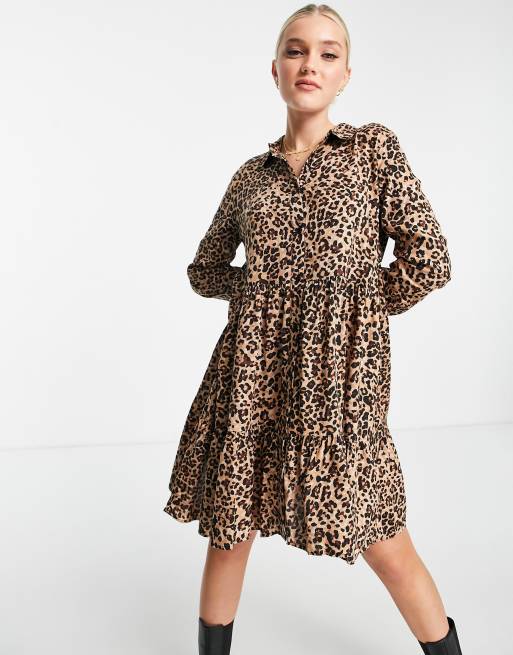 Stradivarius – Leopardmönstrad skjortklänning