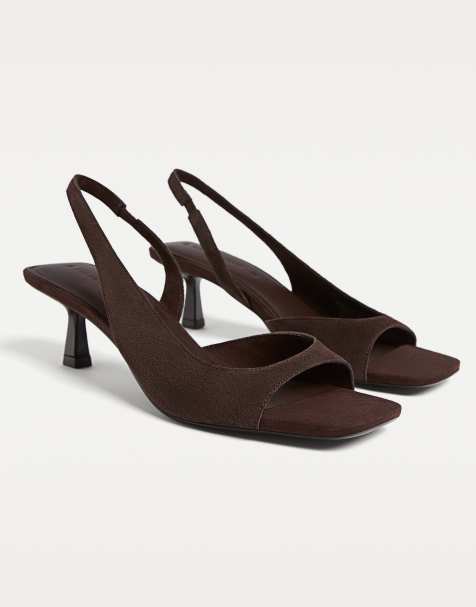 Stradivarius - Leren sandalen met hak in bruin - view 1