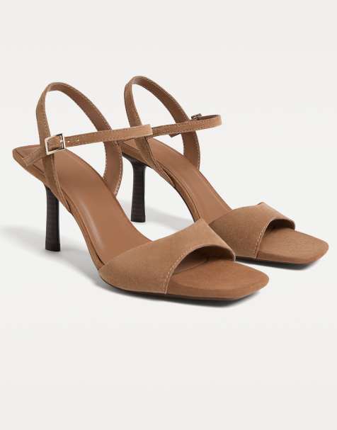 Stradivarius - Leren sandalen met hak in bruin - view 1