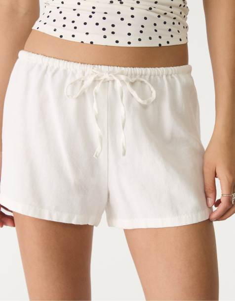 Stradivarius linen blend shorts with drawstring in white - view 1
