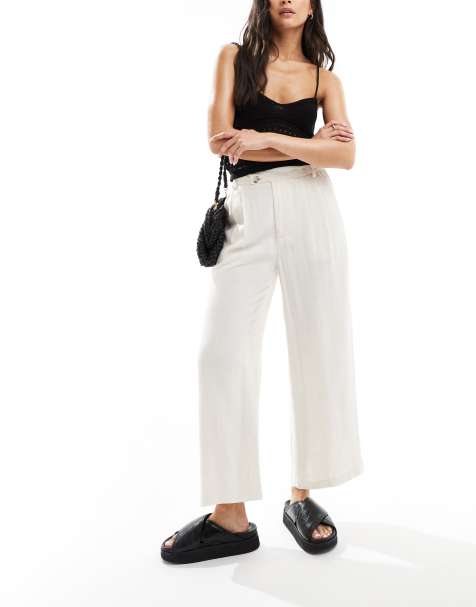 Stradivarius linen look culotte in natural - view 1