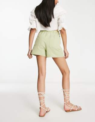 Stradivarius Linen Look Runner Short In Green