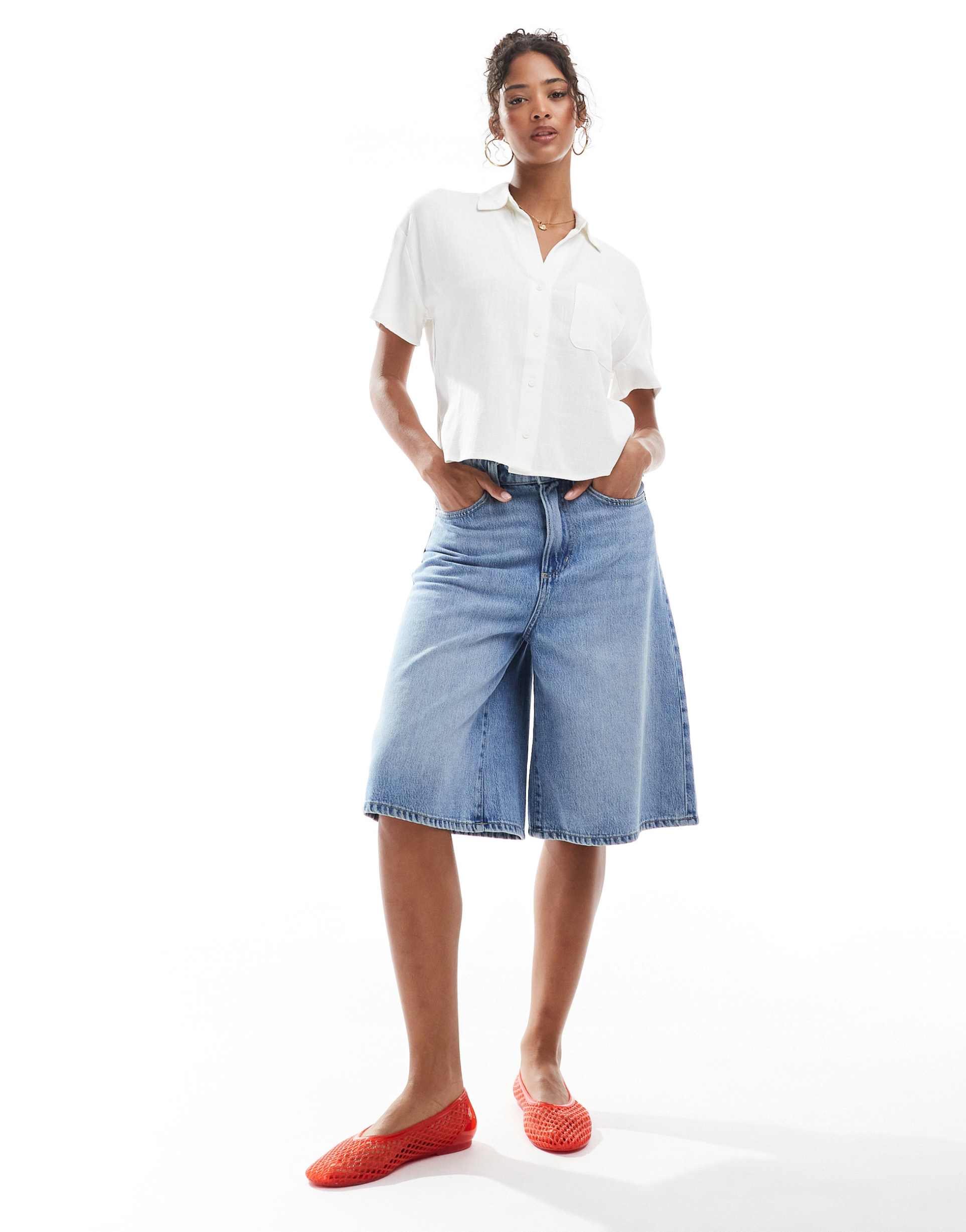 stradivarius linen look short sleeve shirt in white