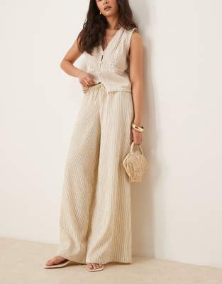 asos Stradivarius linen look wide leg trouser in beige stripe