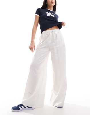 Stradivarius Linen Mix Super Wide Leg Pants In White