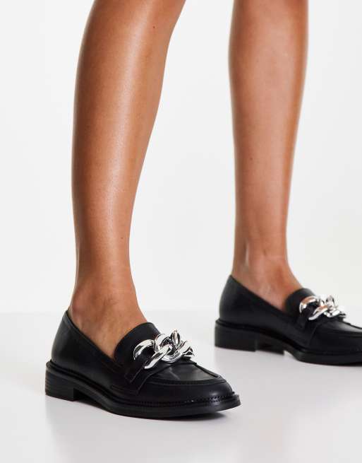 Stradivarius loafer flat shoe with chunky chain in black ASOS