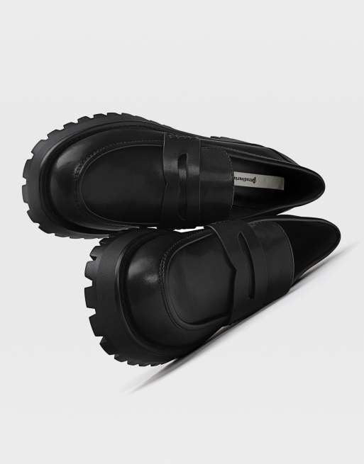 【 Stradivarius 】お仕事に学校に ジッパー黒の鞄 カーボン調 ダブルファスナー セカンドバッグ（ハンドバッグ