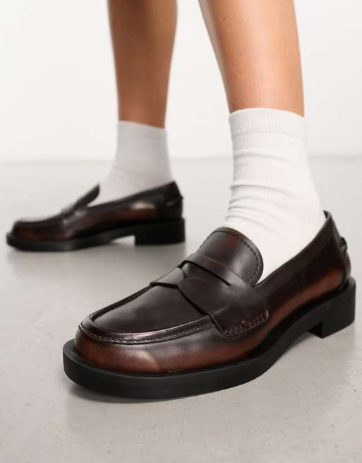 Stradivarius loafer in washed brown , 4 of 4