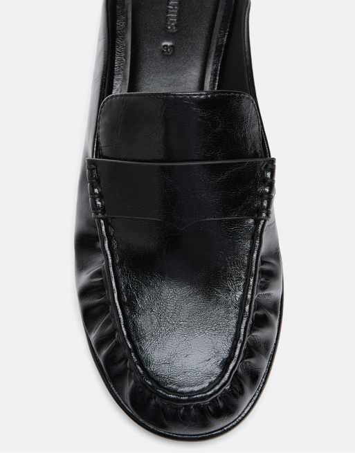 Stradivarius Loafer mit Lederoptik in Schwarz, 4 von 5