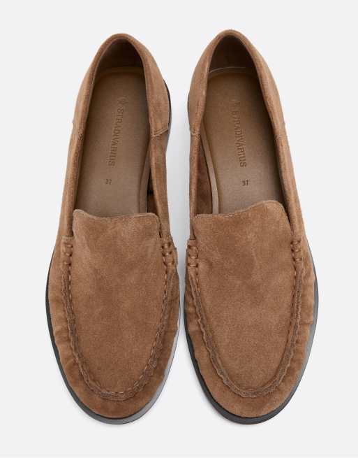 Stradivarius loafers i läder utan dekorativ rem i tan, 4 av 6