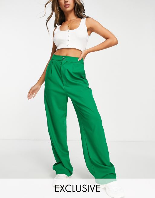 Stradivarius – Lockere Dad-Hose mit weitem Bein in Green, Kombiteil