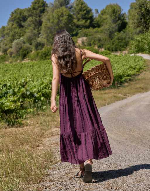 Stradivarius Long flowing dress with open back in purple, 3 of 4