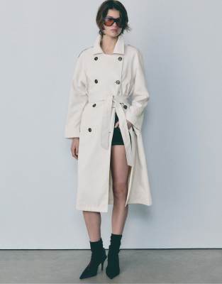 Stradivarius Women's White Long Flowing Trench Coat In Stone