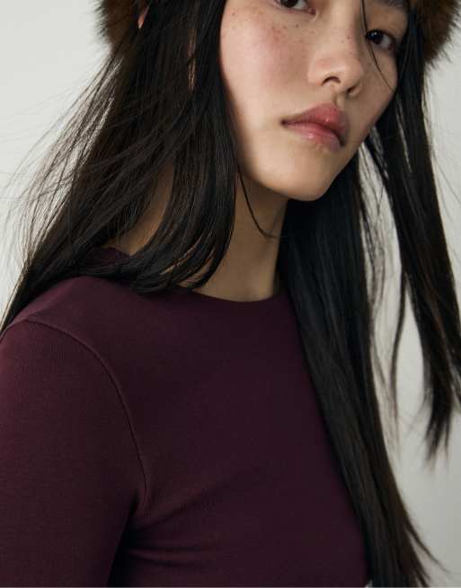 Stradivarius Long sleeve basic t-shirt in aubergine, 2 of 4