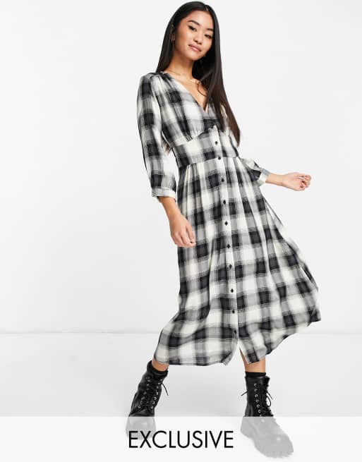 Stradivarius long sleeve midi dress in check | ASOS