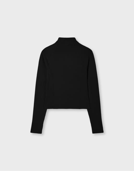Stradivarius Long sleeve quarter-zip running top in black, 7 of 7