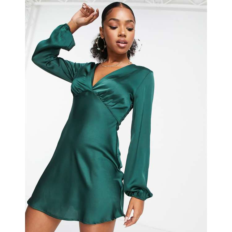 Green silk outlet long sleeve dress