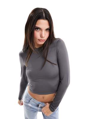 Stradivarius long sleeve sculpt top in charcoal